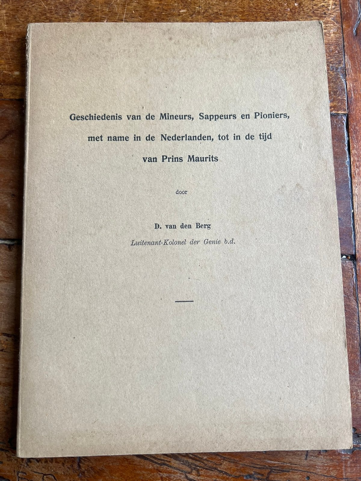 Nederlands vooroorlogs? naslagwerk mineurs sappeurs pioniers, Verzamelen, Militaria | Algemeen, Verzenden, Duitsland, Embleem of Badge