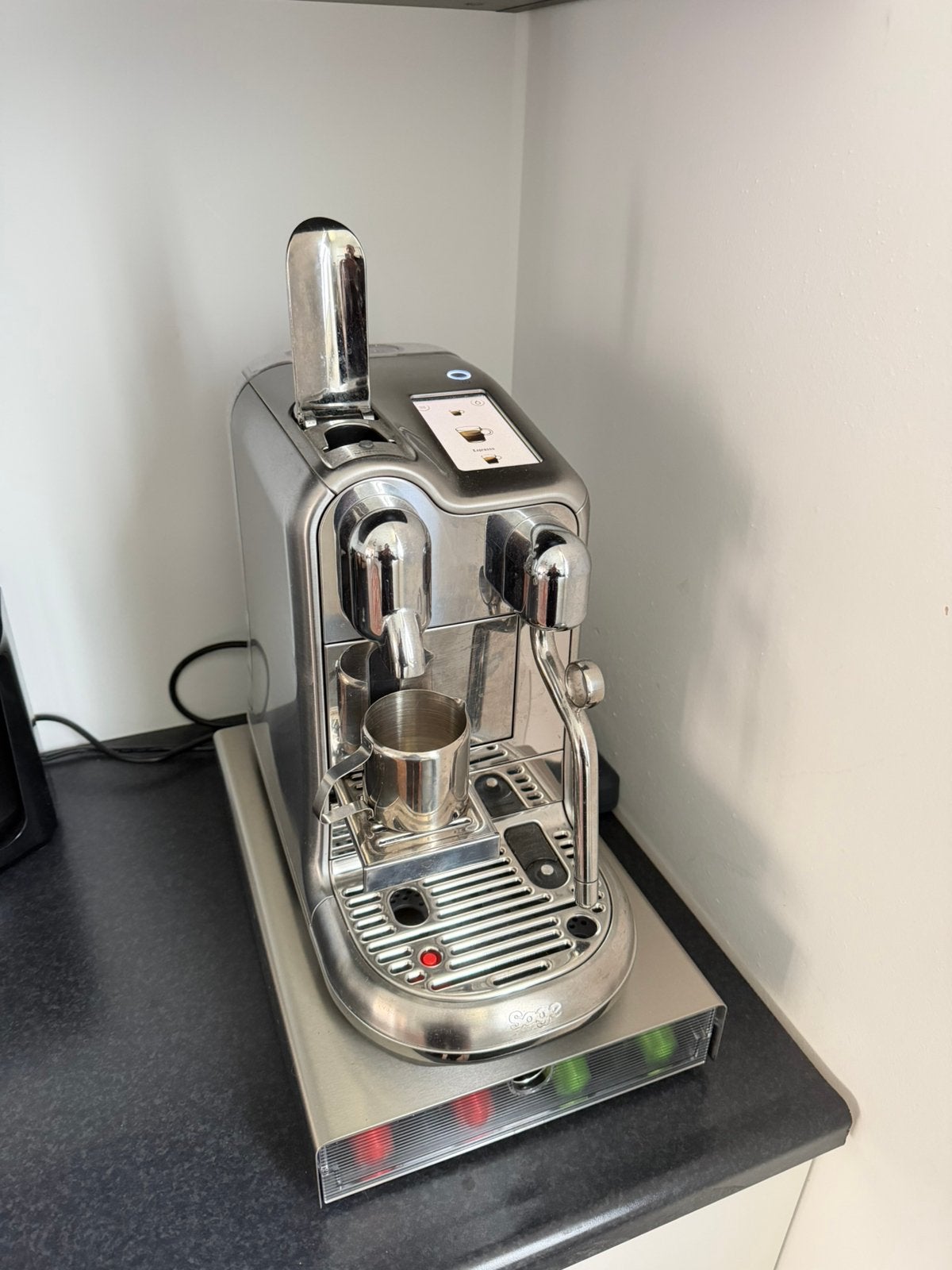 Creatista Pro Nespresso machine, Witgoed en Apparatuur, Koffiezetapparaten, Ophalen of Verzenden, Zo goed als nieuw, Koffiemachine