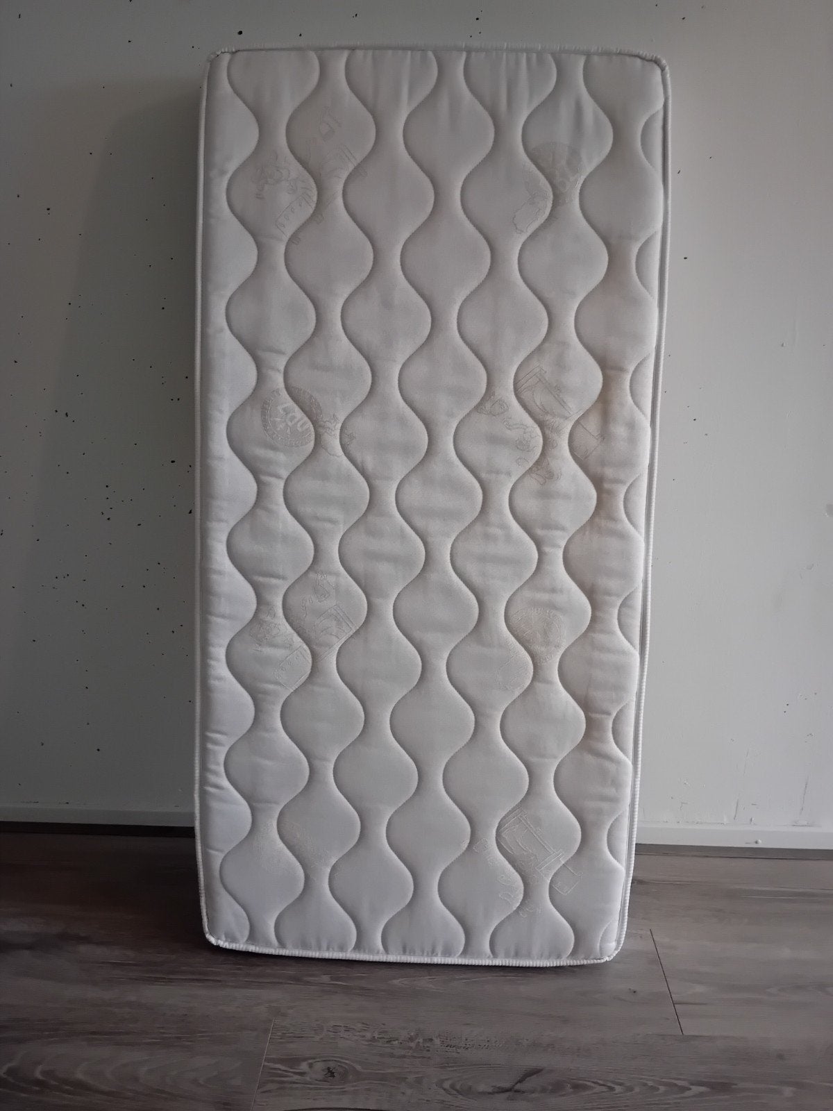 Baby/Peuter Matras Met Inclusief Molton Bedzeil.  Nieuw!, Ophalen, Nieuw, Eenpersoons, Matras