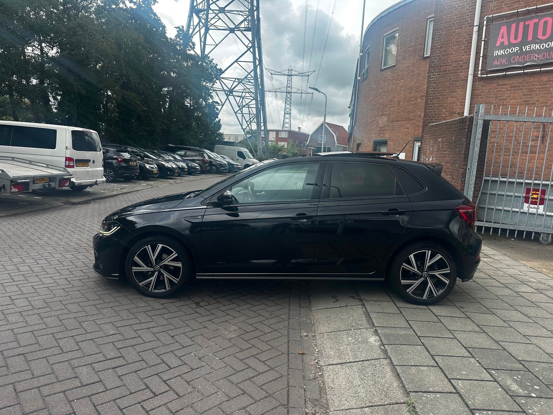 Volkswagen Polo 1.0 TSI R-Line Business, Auto's, Gebruikt, Euro 6, Zwart, Bedrijf