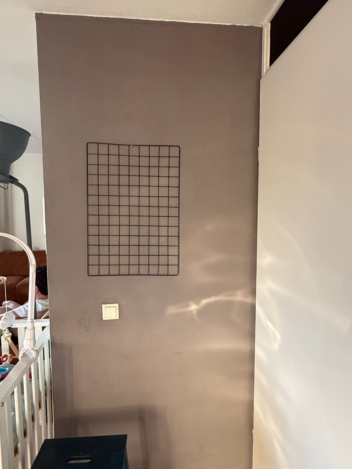 Zwart metalen rek voor muur met klemmetjes, Ophalen, Metaal, Zwart, Zo goed als nieuw