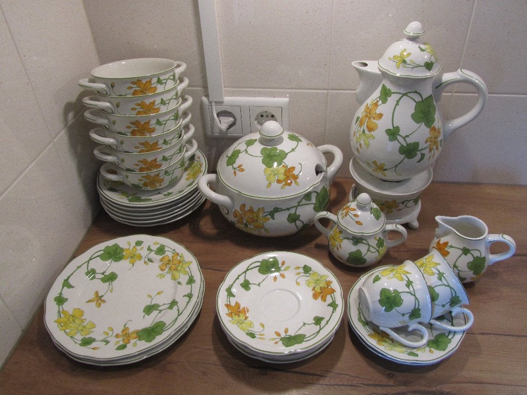 Geranium Villeroy en Boch serviesdelen, Huis en Inrichting, Keuken | Servies, Overige typen, Ophalen of Verzenden, Zo goed als nieuw