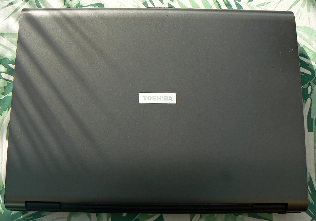 Vintage Toshiba Satellite M70-350 laptop, Win XP PRO NL SP3, Gebruikt, HDD, Minder dan 4 GB, Minder dan 2 Ghz