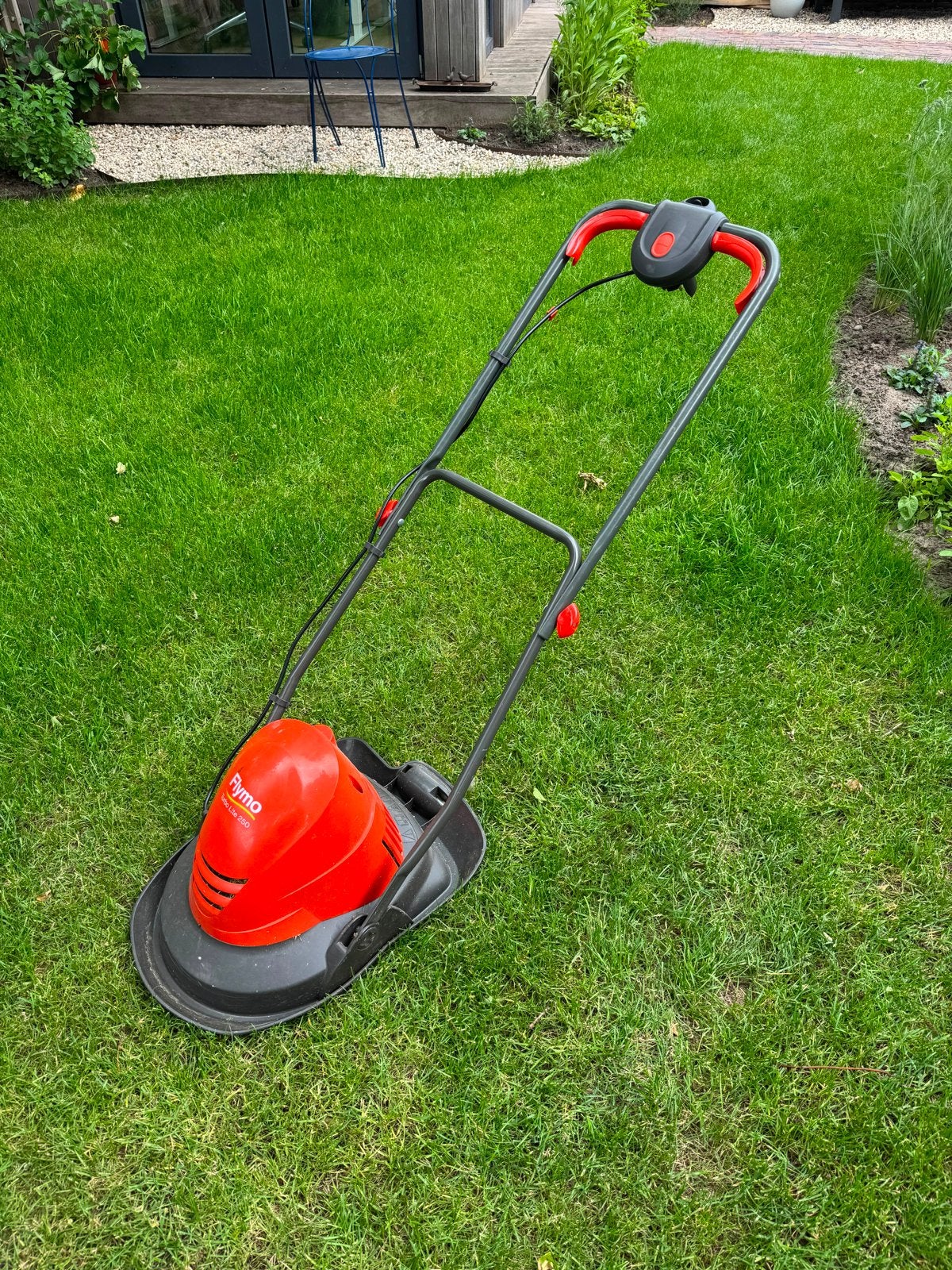 Flymo TurboLite 250 Zweefmaaier, Ophalen, Gebruikt, Elektrische grasmaaier, Minder dan 30 cm