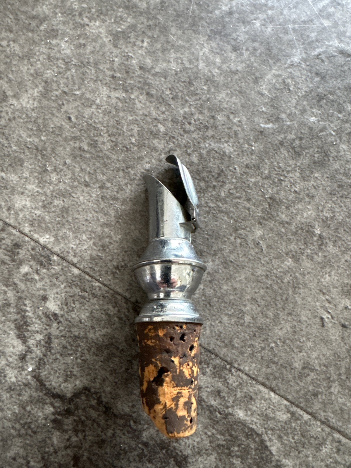Wijnschenker met kurk - Vintage, Ophalen of Verzenden, Gebruikt, Overige typen