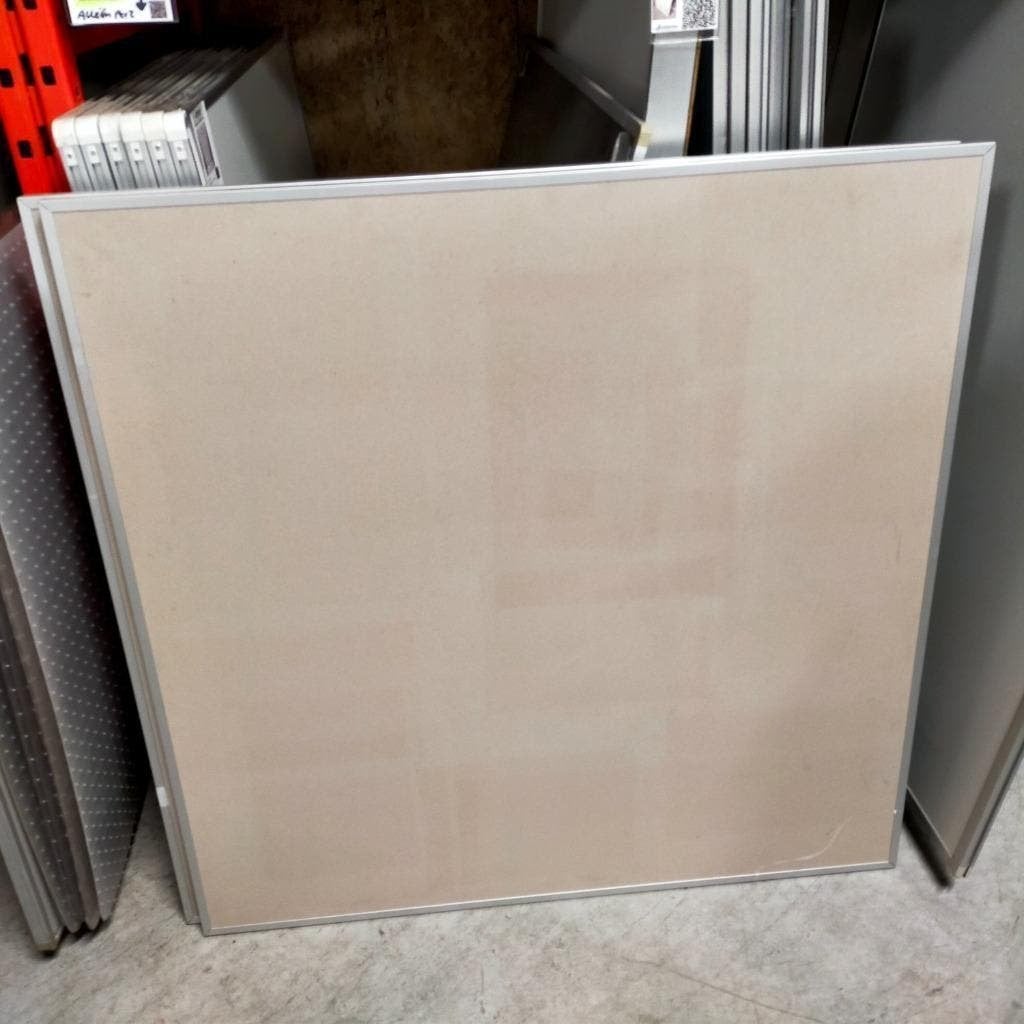 Prikbord linoleum beige 100x100 cm, Ophalen, Gebruikt, Prikbord
