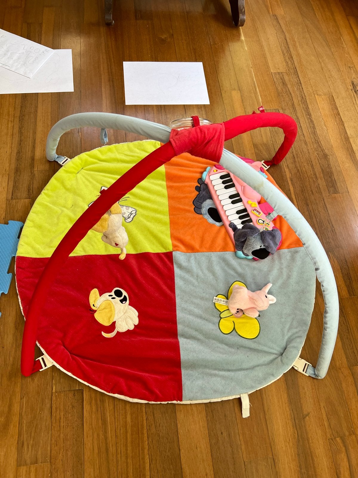 Speelkleed met babygym, Kinderen en Baby's, Speelgoed | Babyspeelgoed, Ophalen, Gebruikt, Speelkleed, Met geluid