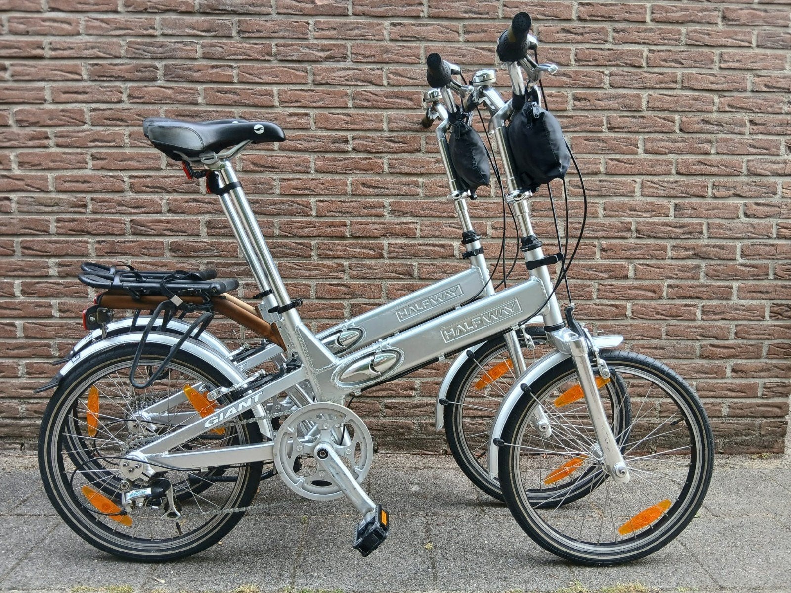 Zo goed als nieuw! Setje Giant Halfway 7V inclusief draagtas, 20 inch of meer, Versnellingen, Zo goed als nieuw, Totaal opvouwbaar