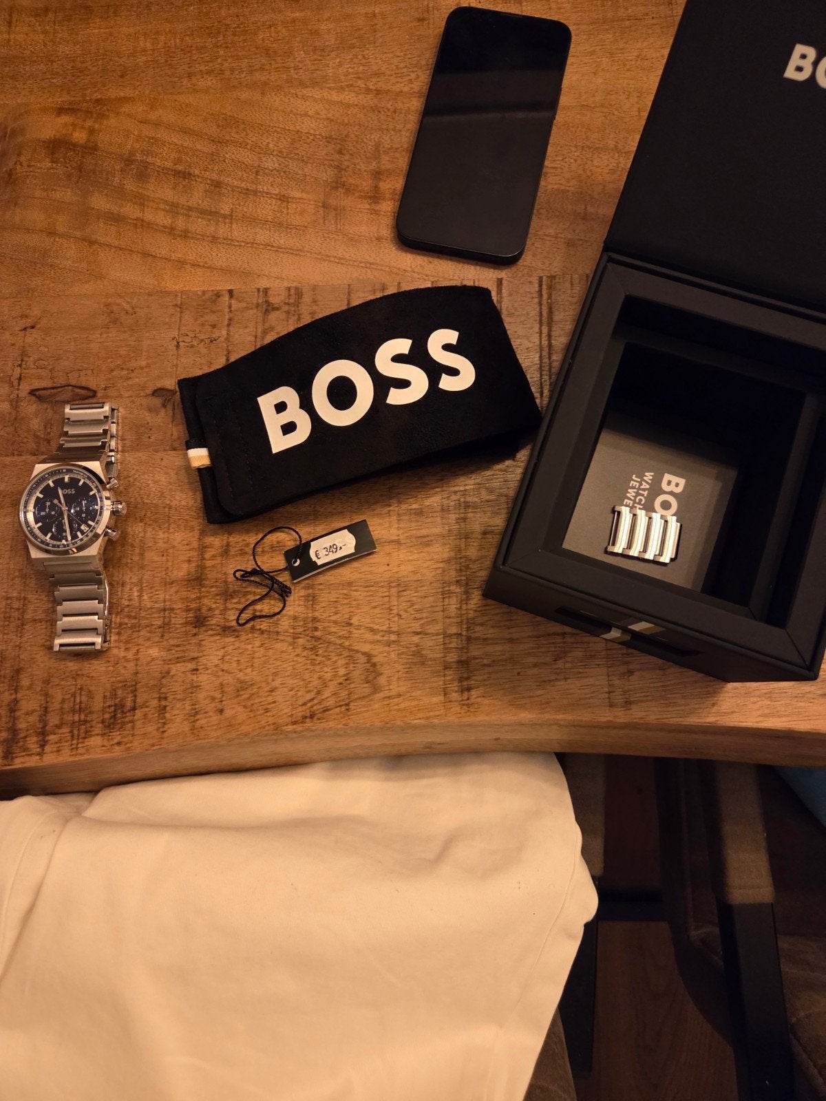 Hugo Boss horloge, Ophalen of Verzenden, Zo goed als nieuw, Zwart, Android