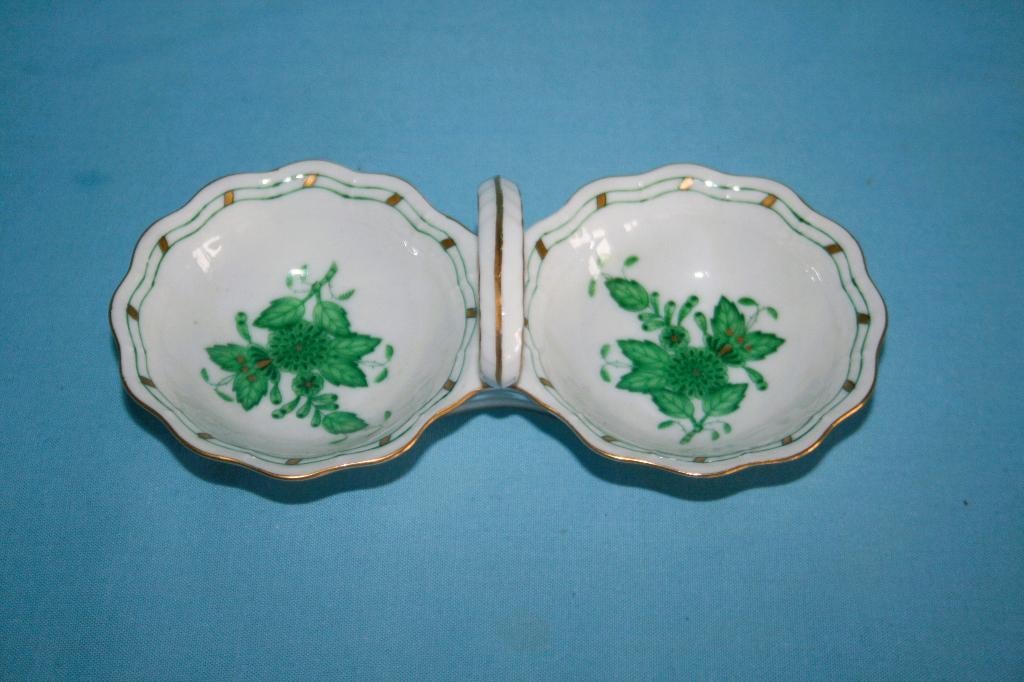 Herend -  " Apponyi " in Green - Double Salts Dish - 253/AV, Overige typen, Ophalen of Verzenden, Zo goed als nieuw, 2de Hands