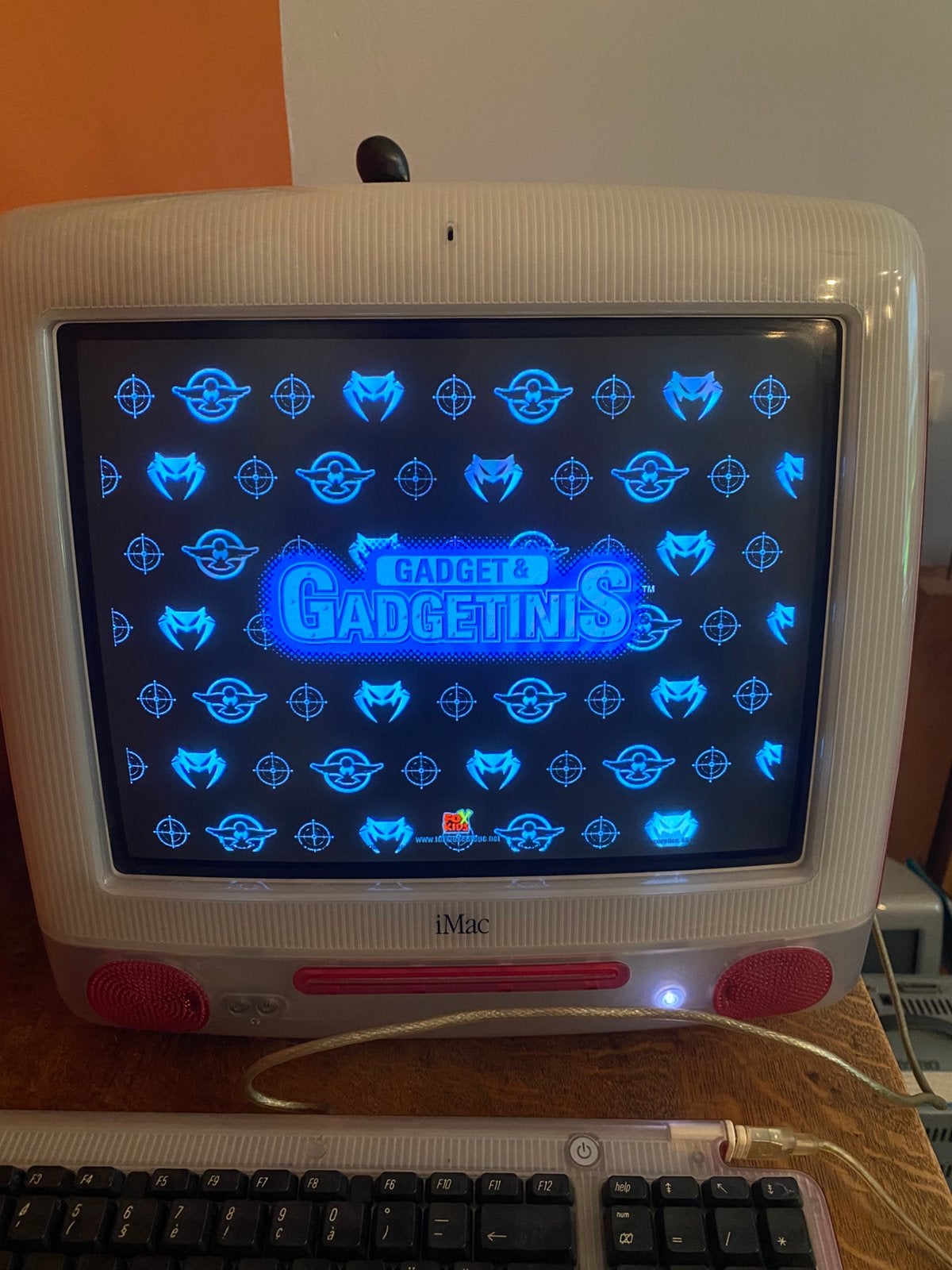 Vintage Apple iMac G3 (strawberry ) - Werkend, Computers en Software, Vintage Computers, Ophalen