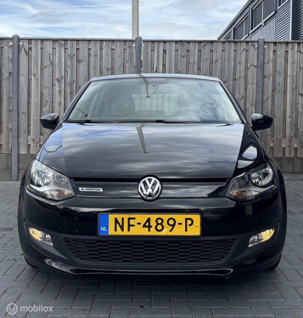 Volkswagen Polo 1.0 BlueMotion Edition/CRUISE/BLUETOOTH/NAP/, Voorwielaandrijving, Stof, 95 pk, Zwart