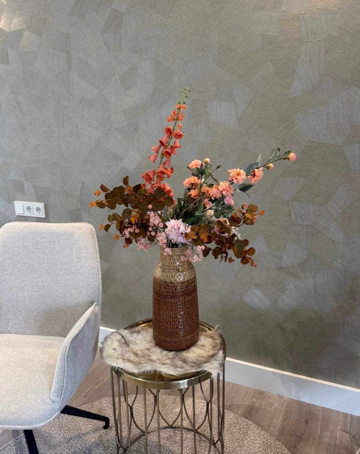 Zijdenbloemen met vaas, Huis en Inrichting, Ophalen, Zo goed als nieuw