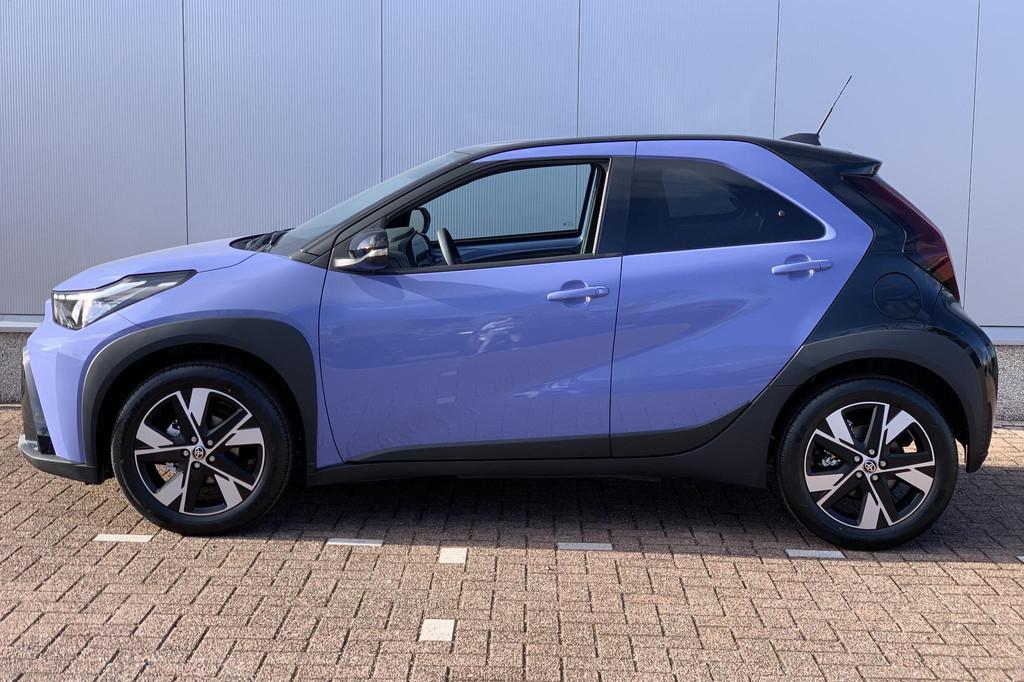 Toyota Aygo X Hybrid 115 pulse | Camera | Carplay | Keyless, Parkeersensor, Stof, Euro 6, Overige kleuren