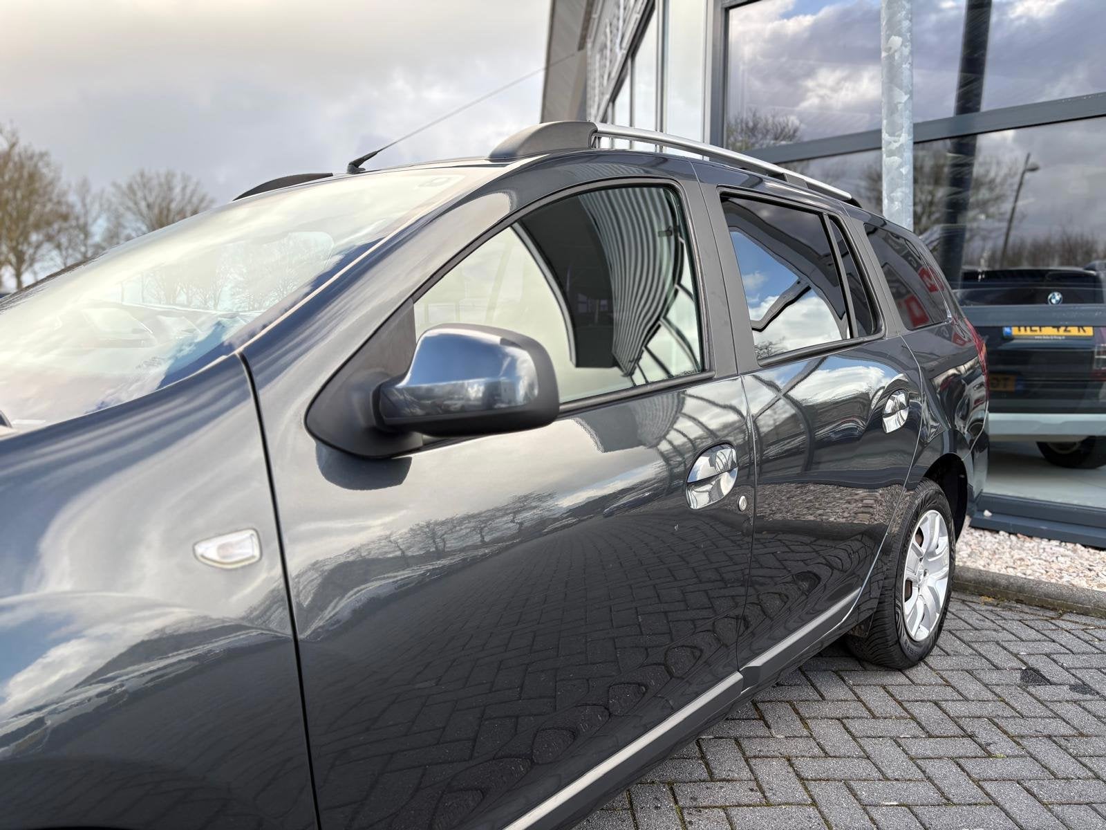 Dacia Logan MCV 0.9 TCe Laureate | Automaat | PDC | Cruise |, Auto's, Dacia, Stof, Gebruikt, 1110 kg, Origineel Nederlands
