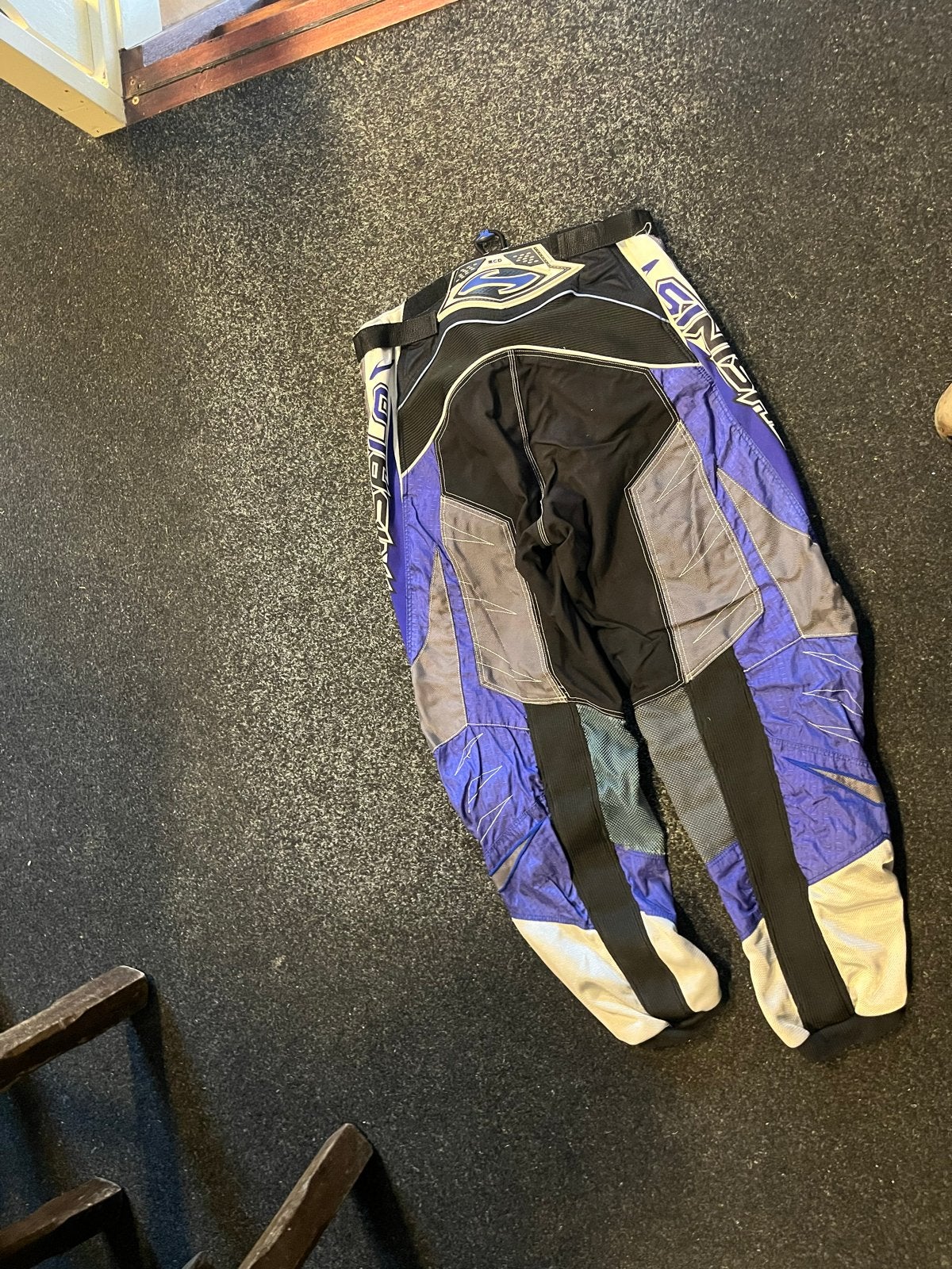 Sinisalo Yamaha Motorcrosskleding Set (Broek, Shirt, Kniebes, Motoren, Ophalen of Verzenden, Tweedehands, Heren, Motorcrosskleding