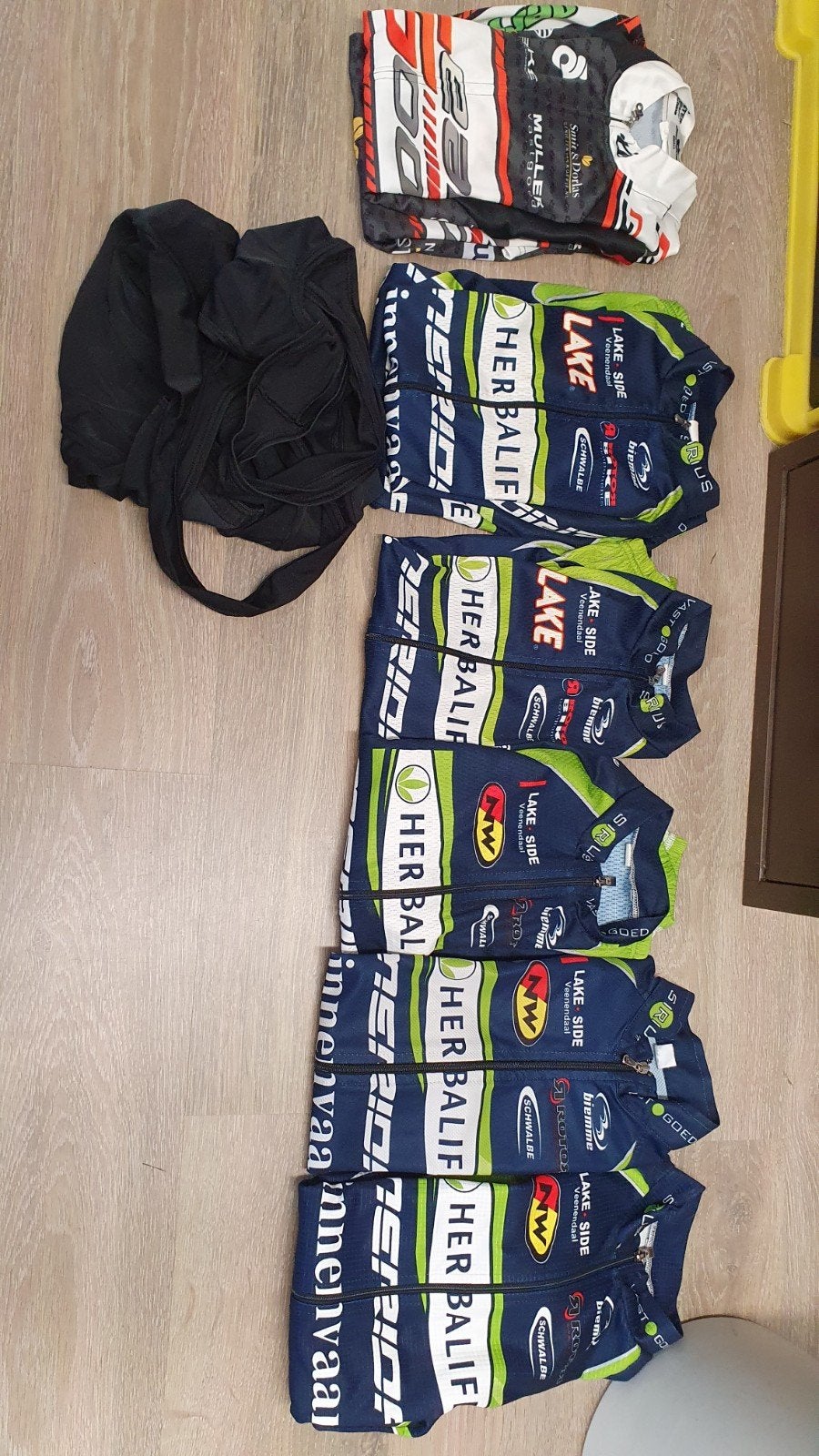 Fietskleding maat S - Diverse merken en modellen, Ophalen of Verzenden, Bovenkleding