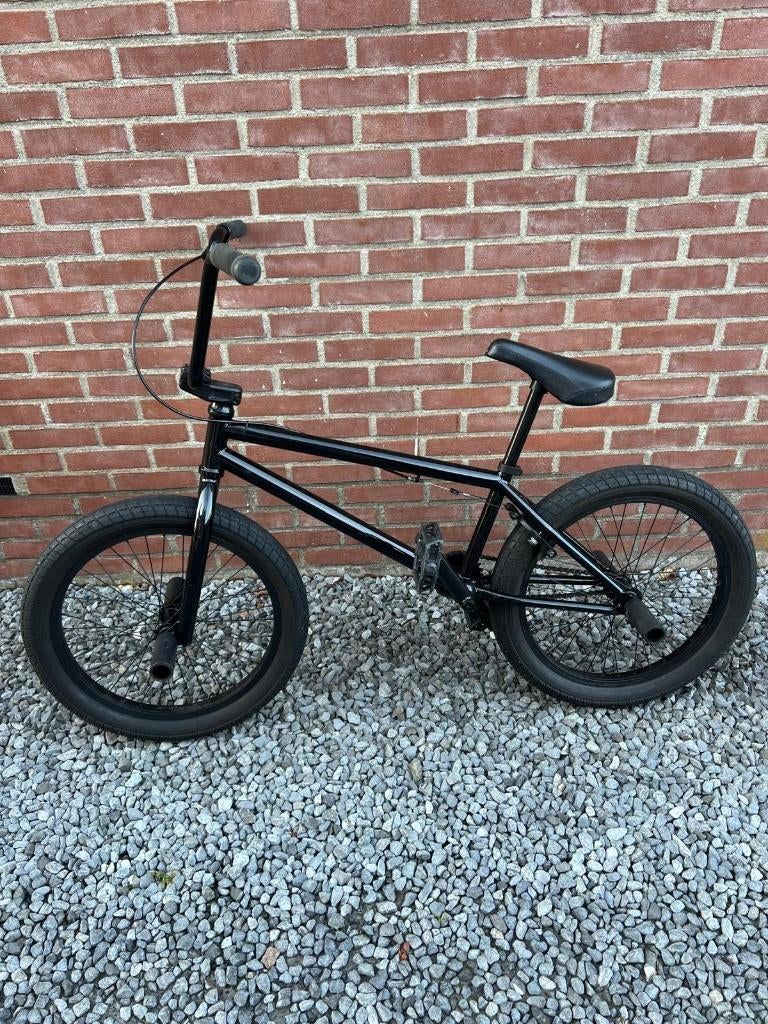 Fiend | BMX – Zo goed als nieuw, inclusief 4 pegs!, Fietsen en Brommers, Fietsen | Crossfietsen en BMX, Ophalen, 16 tot 20 inch