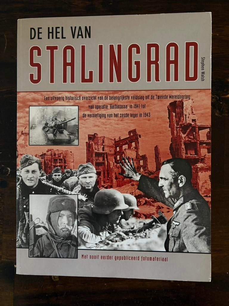 Oorlogsboek De Hel van Stalingrad, Ophalen of Verzenden, Tweede Wereldoorlog, Zo goed als nieuw, Algemeen