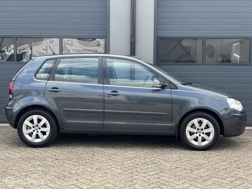 Volkswagen Polo 1.4-16V Optive Uitvoering - NL Auto _ 2e Eig, Auto's, Voorwielaandrijving, 15 km/l, 40 €/maand, 4 cilinders