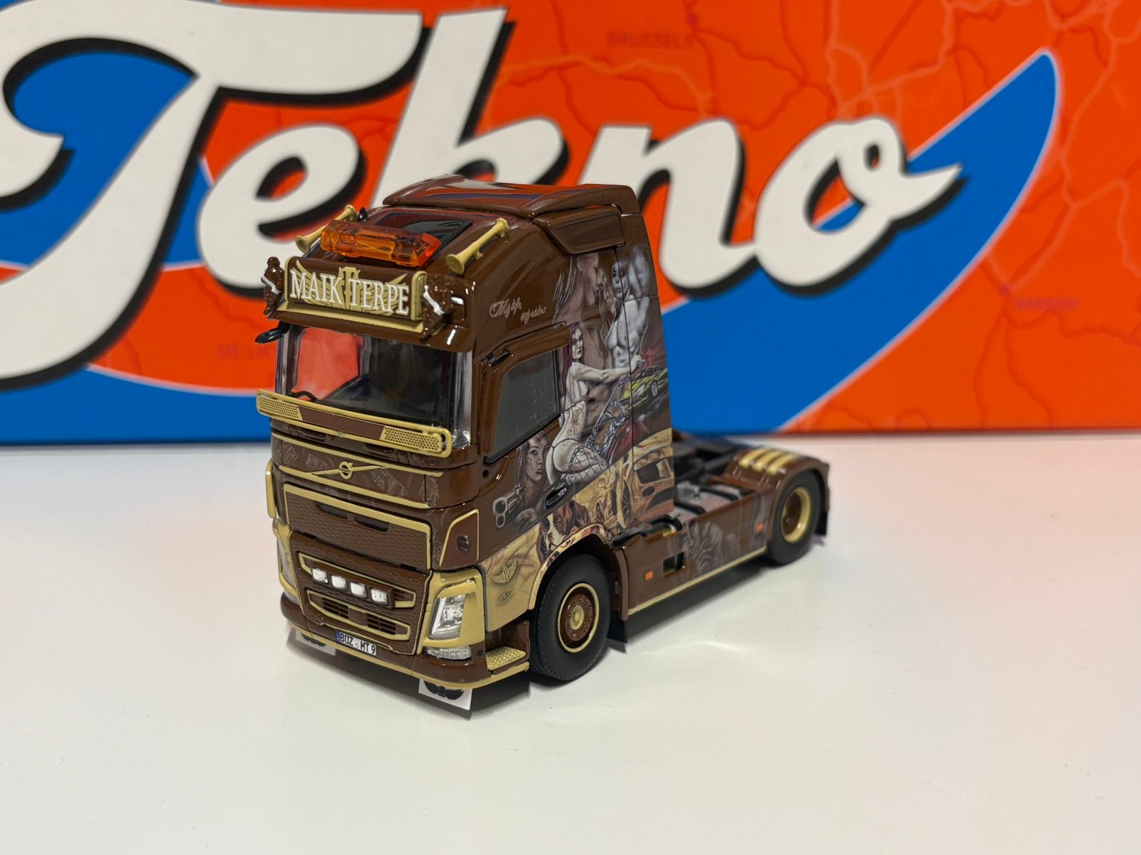 Tekno Maik Therpe, Hobby en Vrije tijd, Modelauto's | 1:50, Ophalen of Verzenden, Zo goed als nieuw, Bus of Vrachtwagen, Tekno