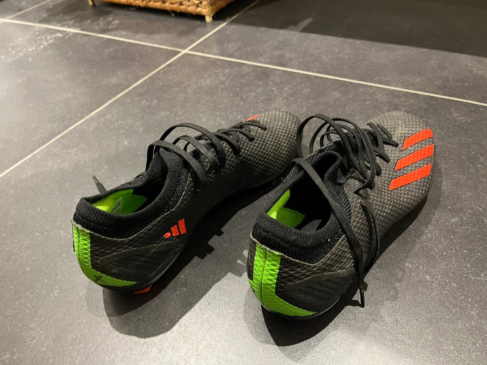 Adidas voetbalschoenen, Gebruikt, Maat XS of kleiner, Schoenen, Ophalen of Verzenden