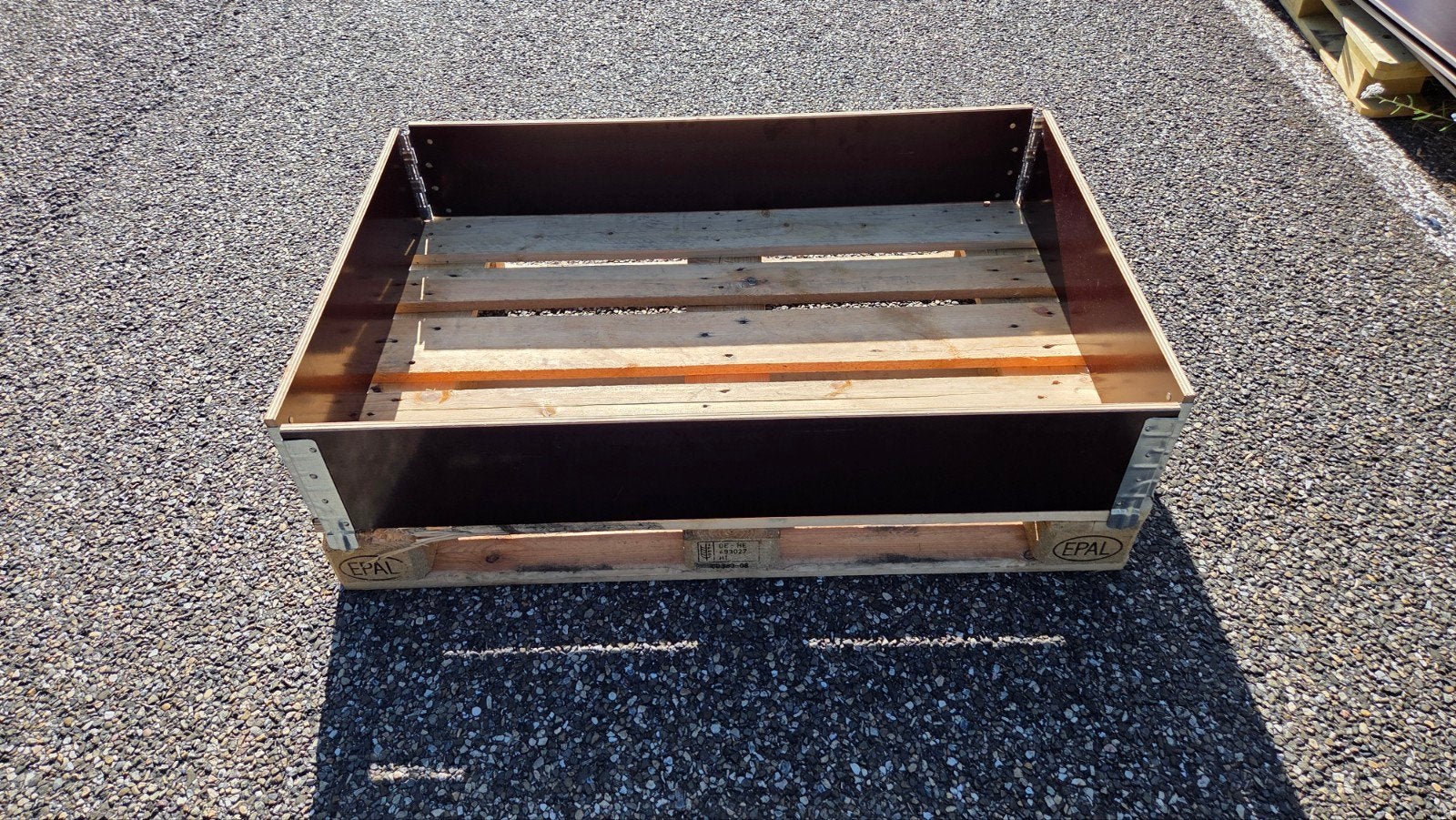 Pallet met  randen  Multiplex, weerbestendig, Ophalen of Verzenden, Rechthoekig, Hout, Minder dan 30 cm