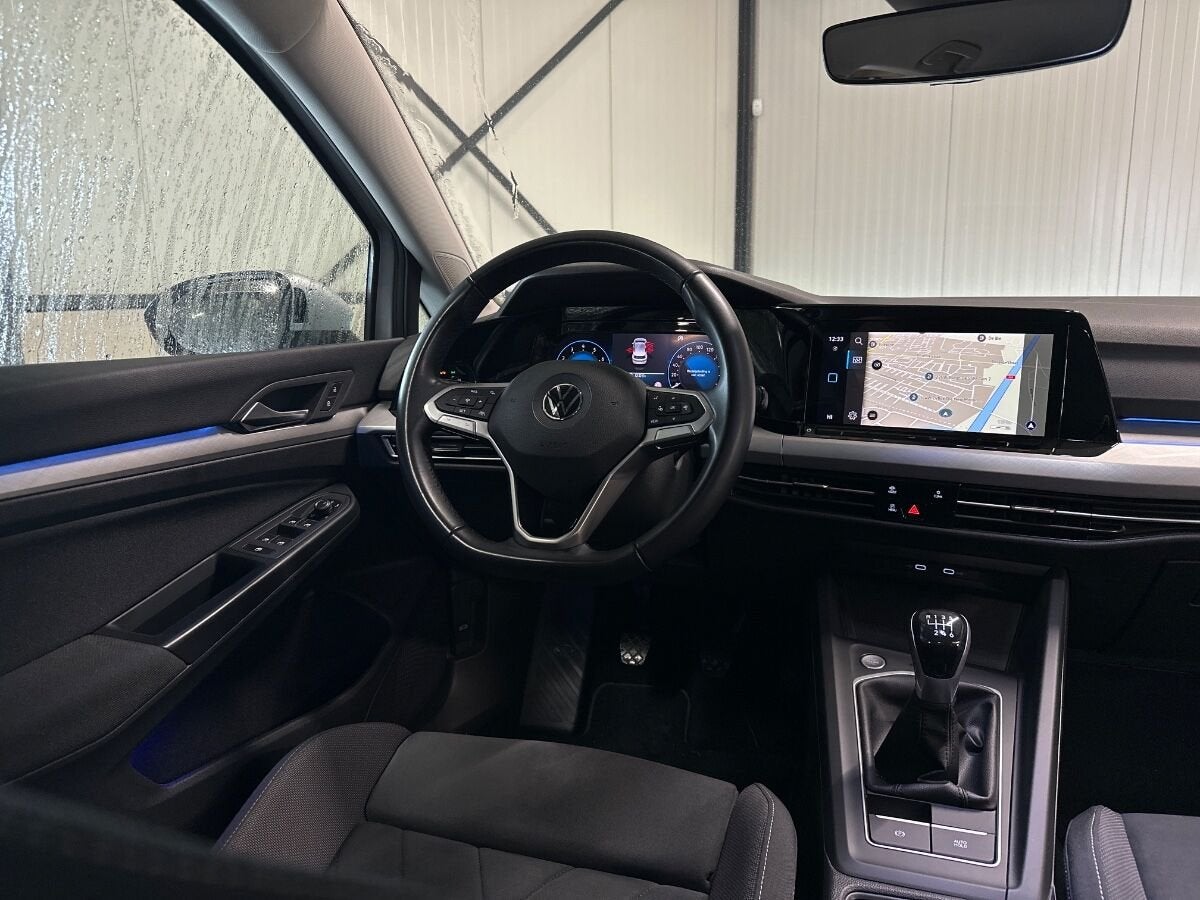 Volkswagen Golf 1.5 TSI 96kw | Life Business 5-Drs | Navi |, Bluetooth, Euro 6, 4 cilinders, Origineel Nederlands