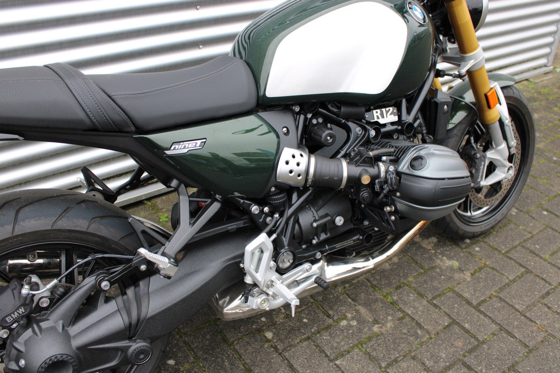 BMW R12 nineT | Service Inclusive | BTW motor | Comfort pakk, Motoren, Verkoop.motorrad@oostland-enschede.nl, 1170 cc, Spaansland 10
7543BG  ENSCHEDE, NL