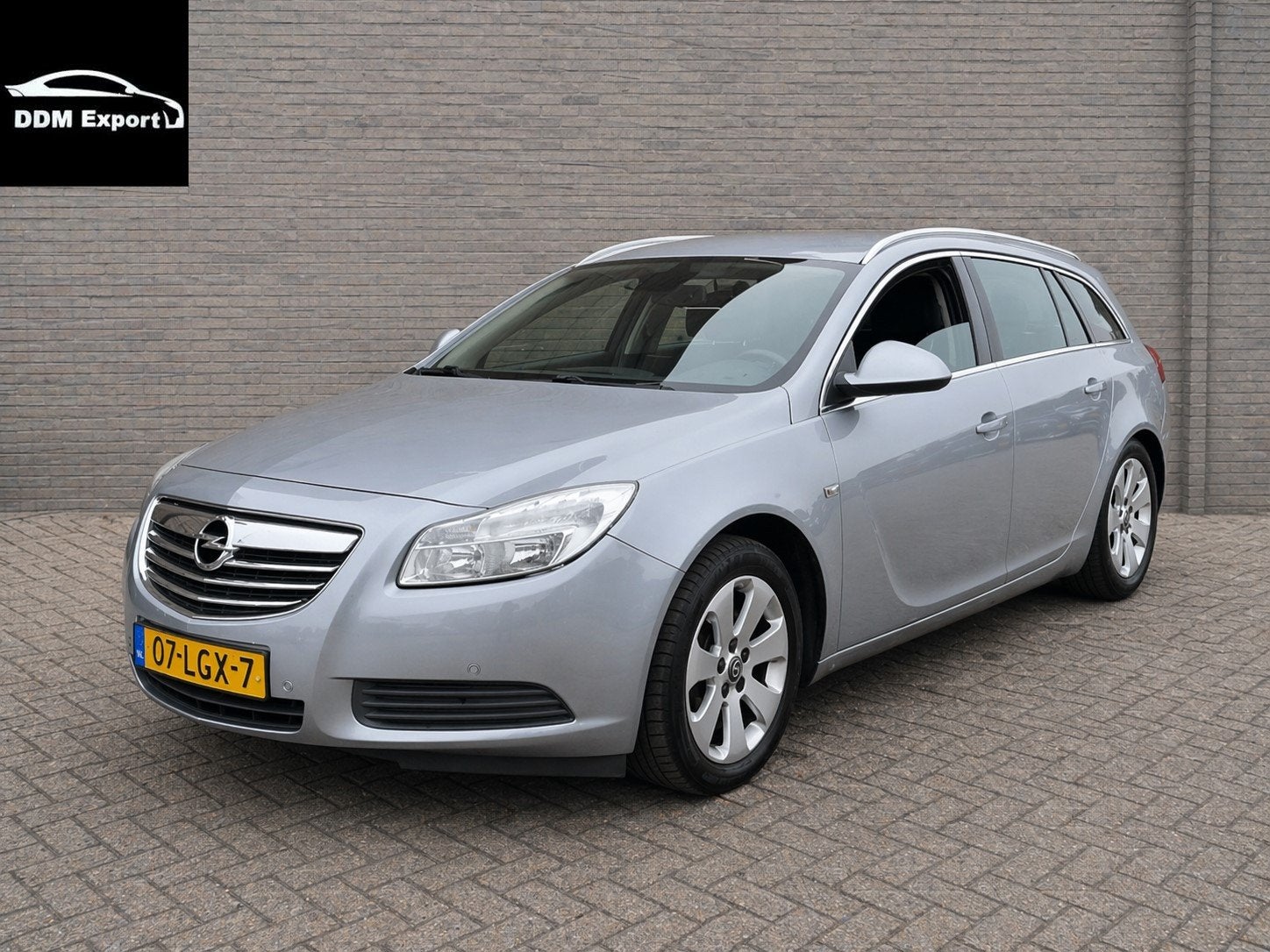 Opel Insignia Sports Tourer 1.6 Edition (bj 2010), Auto's, Opel, Euro 5, Stof, Gebruikt, 4 cilinders