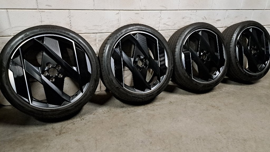 ALS NIEUW! Bi-color velgen Peugeot E-408 3008 5008 245/40/20, Banden en Velgen, Ophalen of Verzenden, Personenwagen, 20 inch