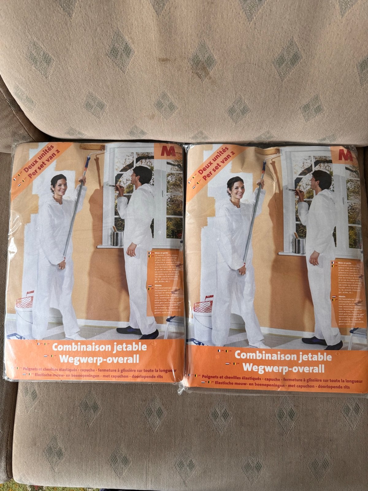 Wegwerp-overall set 2 van 2 - Maat M € 7.00, Ophalen, Nieuw