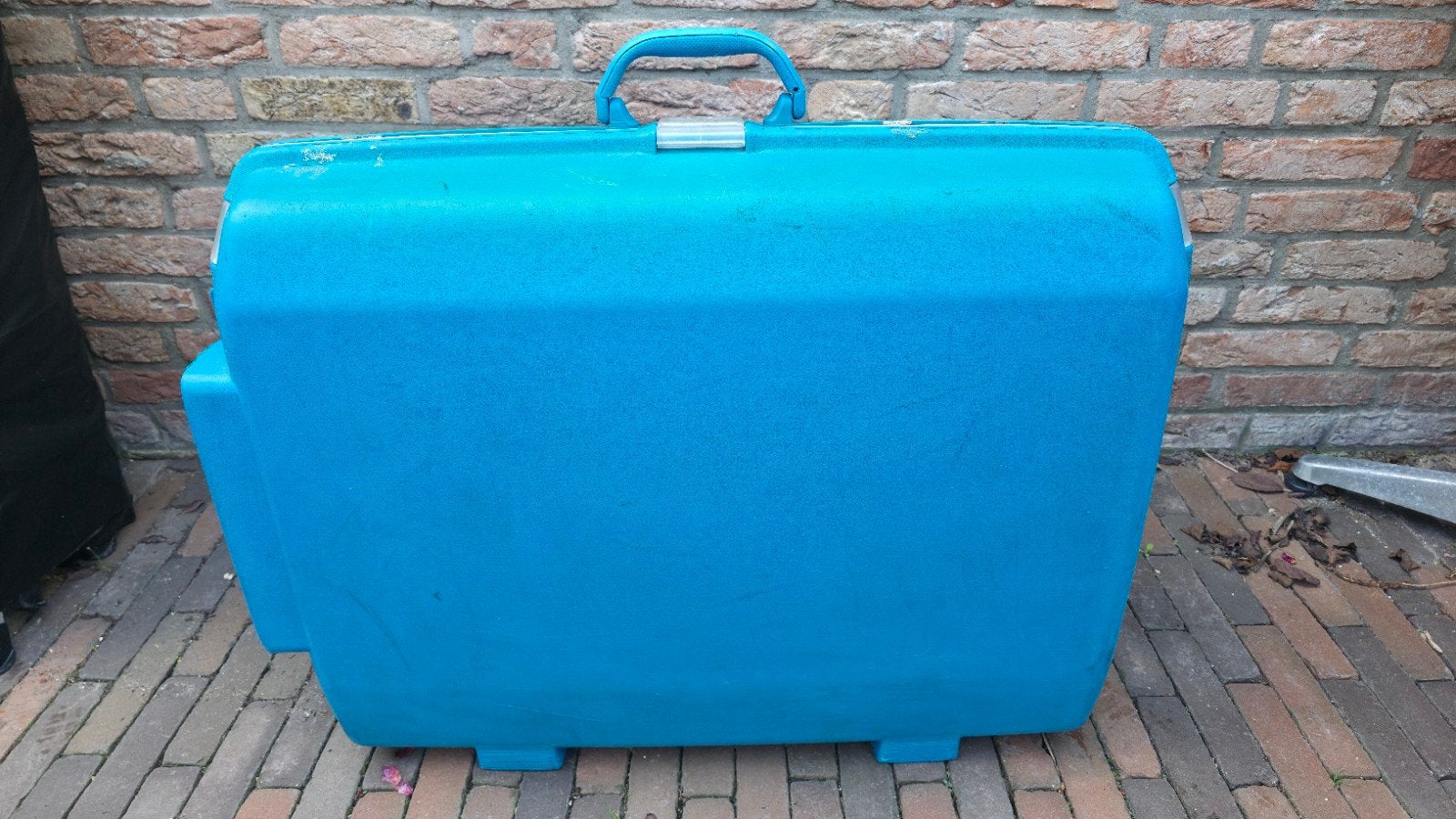Blauwe koffer met wieltjes en uitschuifbare handgreep, Ophalen, 40 tot 60 cm, Wieltjes, Gebruikt