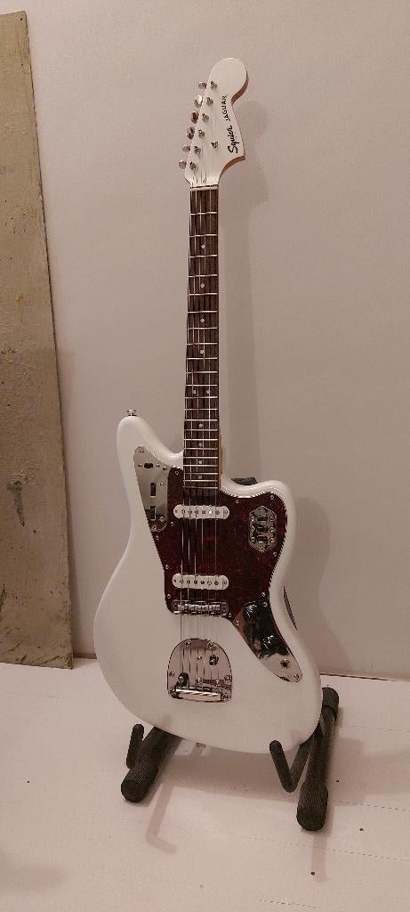 Squier FSR Classic Vibe 60s Jaguar, Ophalen, Zo goed als nieuw, Solid body, Fender