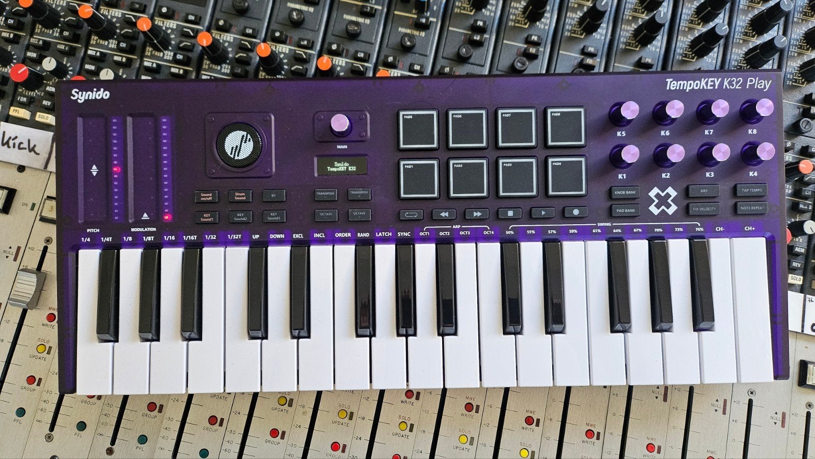 Synido TempoKey K32 MIDI Keyboard Controller, Overige aantallen, Ophalen, Overige merken, Midi-aansluiting