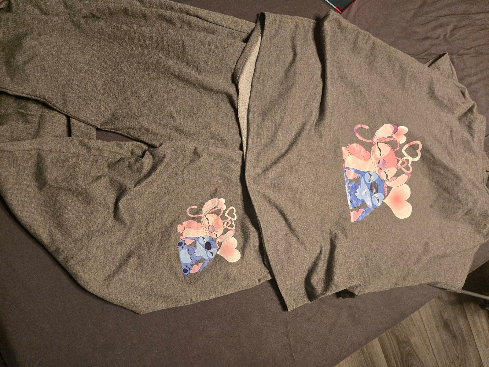 XXL Superleuke Set Lilo & Stich, ZGAN, Kleding | Dames, Ophalen of Verzenden, Zo goed als nieuw, Maat 46/48 (XL) of groter, Grijs