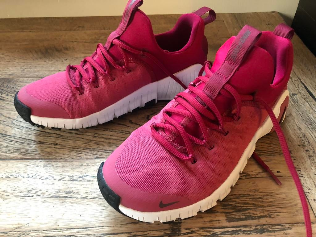 Nike Free Metcon 6 Workout Sportschoenen 38,5, Ophalen of Verzenden, Zo goed als nieuw, Hardloopschoenen, Nike