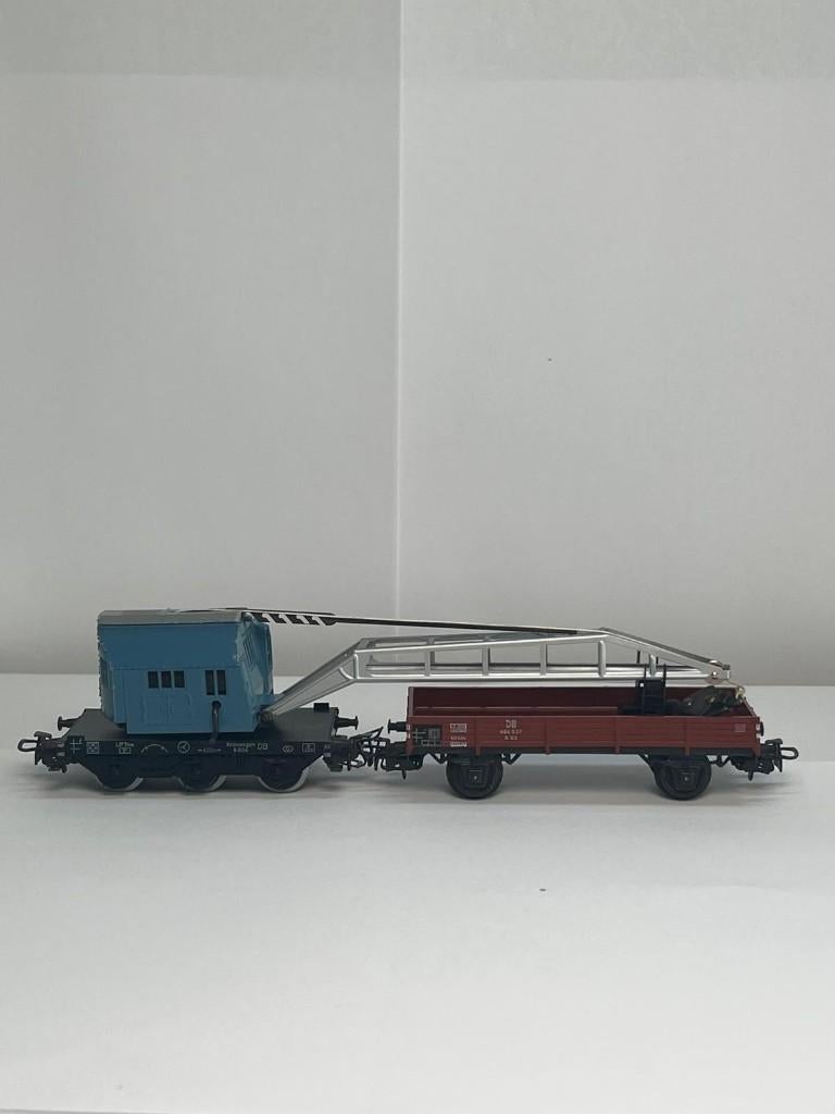 Märklin kraanwagen + bakwagen H0 met doosjes, Hobby en Vrije tijd, Modeltreinen | H0, Wisselstroom, Wagon, Ophalen of Verzenden