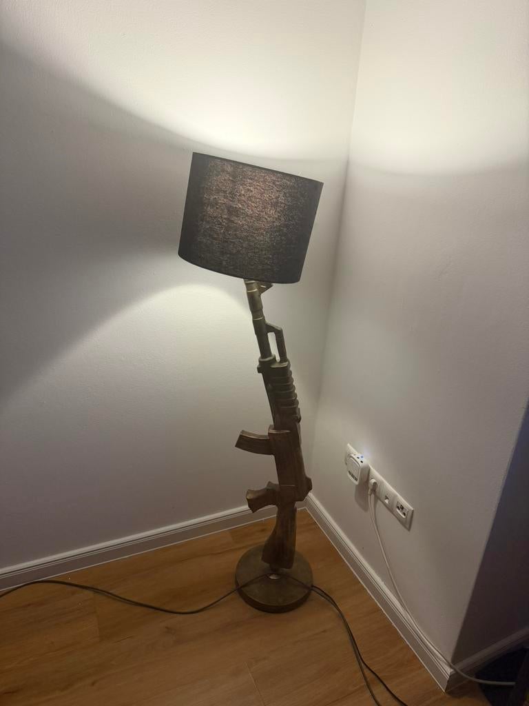 ak lamp, Ophalen, Zo goed als nieuw, Minder dan 100 cm