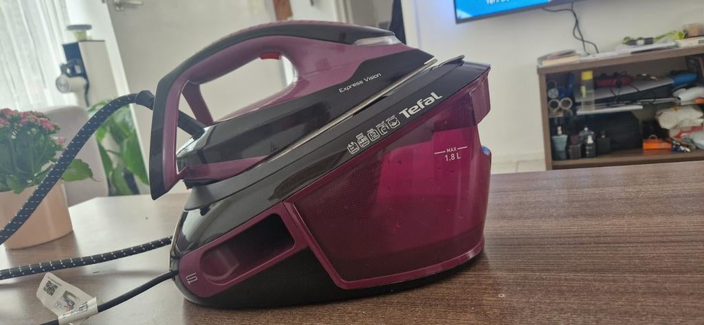 Tefal Express Vision SV8152 in originele doos, Ophalen of Verzenden, Zo goed als nieuw, Strijkijzer met snoer