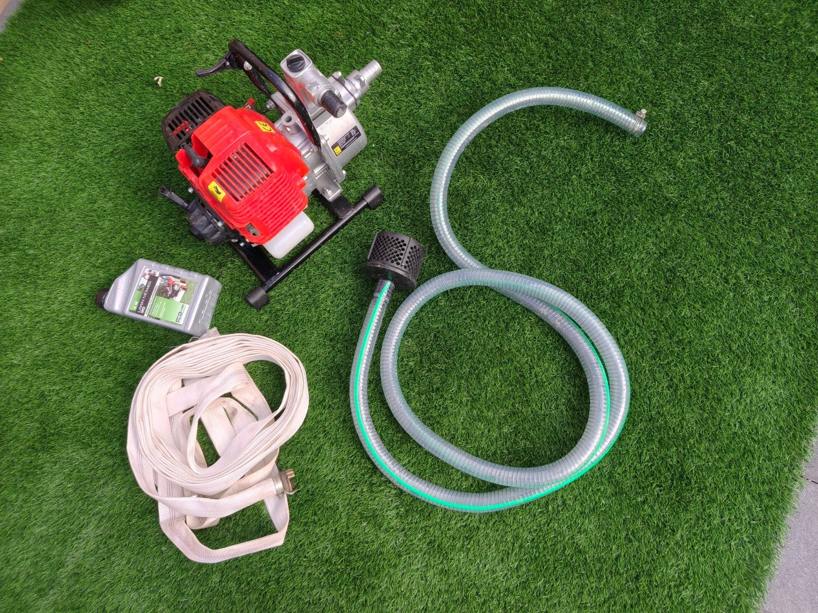 Borg 4-takt waterpomp 1 inch, 1.1kW, 7.5kg, incl. slangen, Tuin en Terras, Waterpompen, Zo goed als nieuw, Elektrisch, Beregeningspomp
