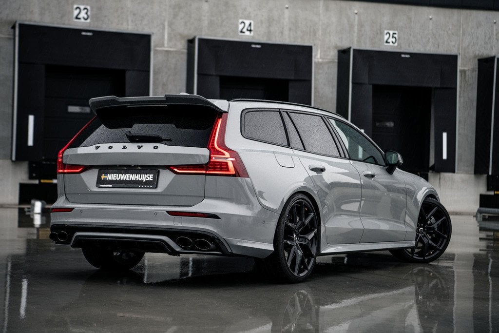 Volvo V60 2.0 T6 Plug-in hybrid AWD Ultra Dark | Heico sport, Auto's, Volvo, Automaat, 12 maanden, Stof, Gebruikt