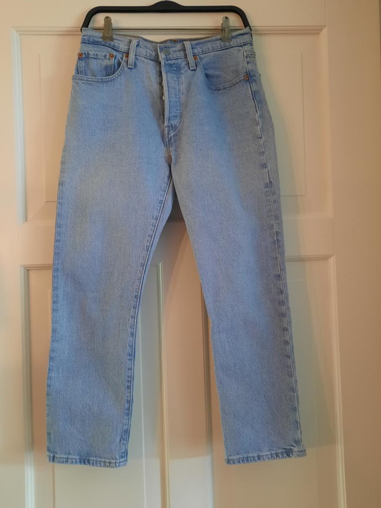 501 originele Levi's jeans, Ophalen of Verzenden, Zo goed als nieuw, Blauw, W28 - W29 (confectie 36)