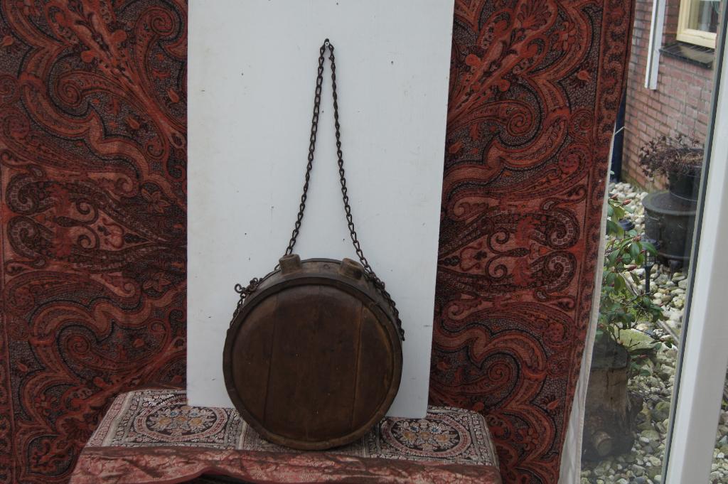Drank / Watertonnetje, Antiek en Kunst, Ophalen of Verzenden, Hout, Houtsnijwerk