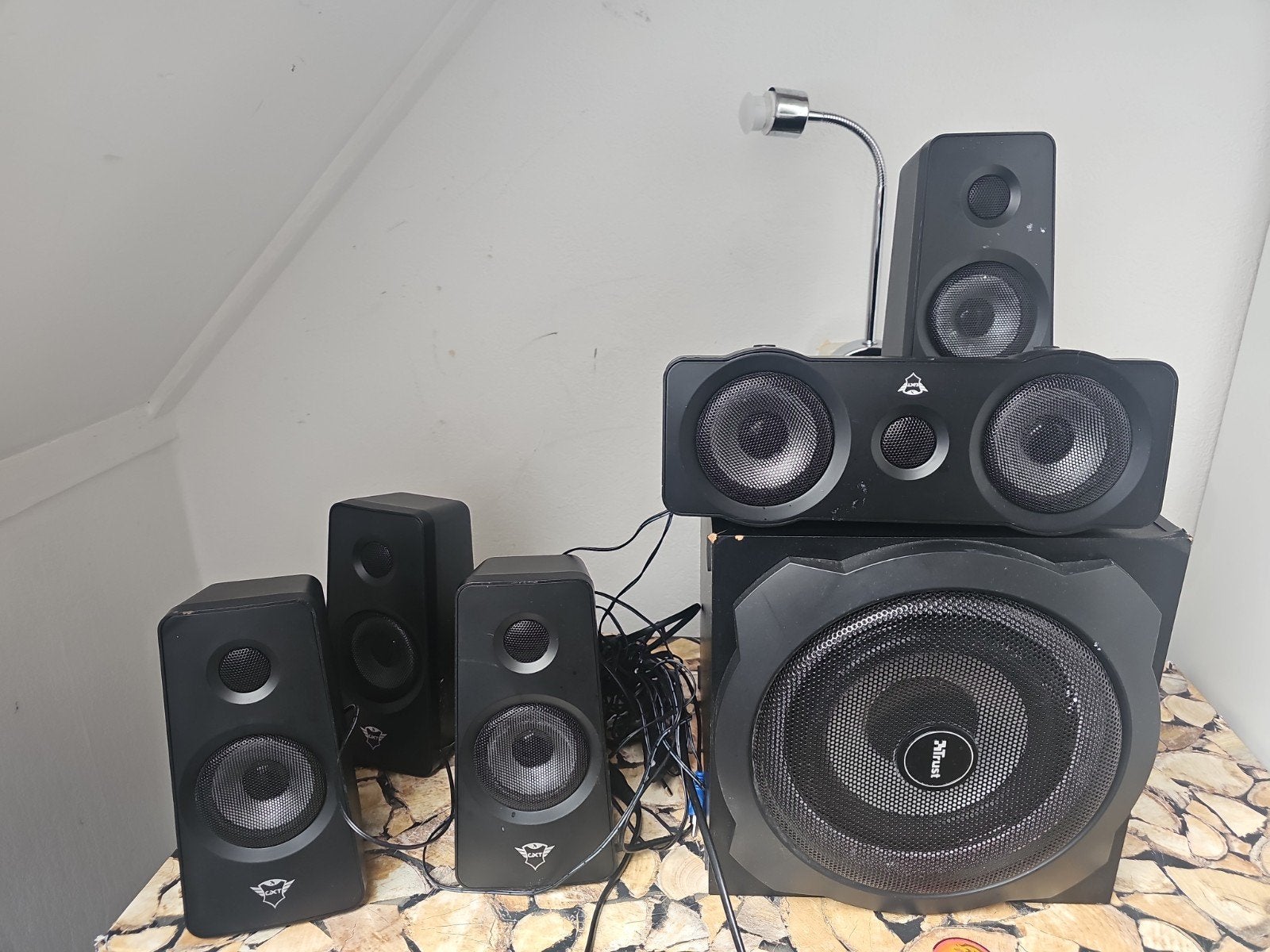 Trust 5.1 Surround Sound Speakerset, Overige merken, Gebruikt, Ophalen of Verzenden, Surroundset