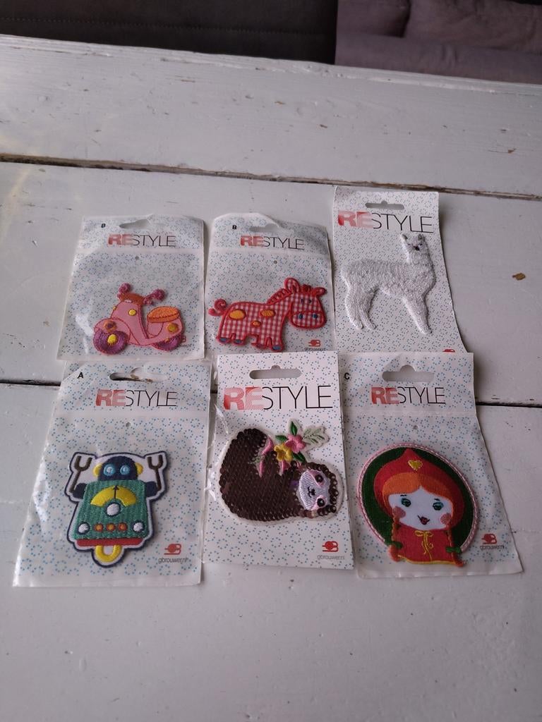 Leuke strijkapplicaties / patches - diverse figuren, Ophalen of Verzenden, Nieuw, Overige applicaties
