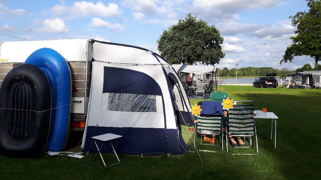 Eriba Nova 491 (bouwjaar 1990), Vast bed, Treinzit, Particulier, 6 tot 7 meter