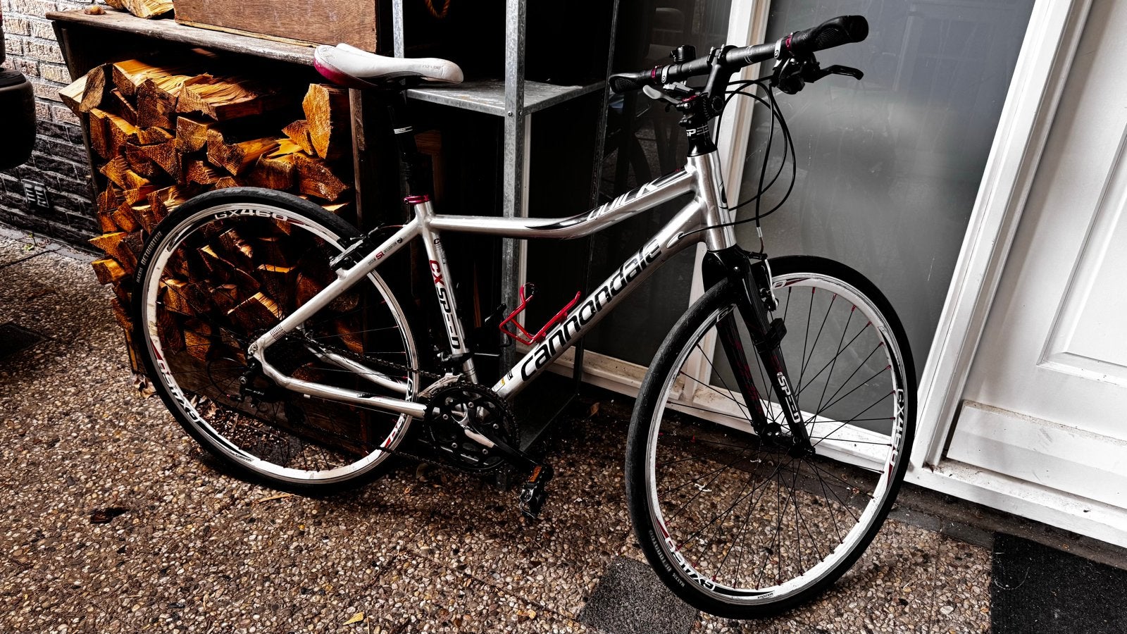 Cannondale Quick Aluminium Fiets - Zeer Licht, 28 inch, Gebruikt, Velgrem, Meer dan 20 versnellingen