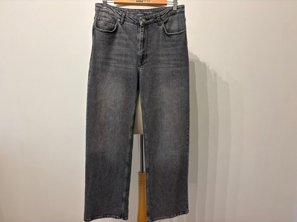 My Essential Wardrobe "The Louis High Wide" broek mt 31, Kleding | Dames, Spijkerbroeken en Jeans, My Essential Wardrobe, W30 - W32 (confectie 38/40)