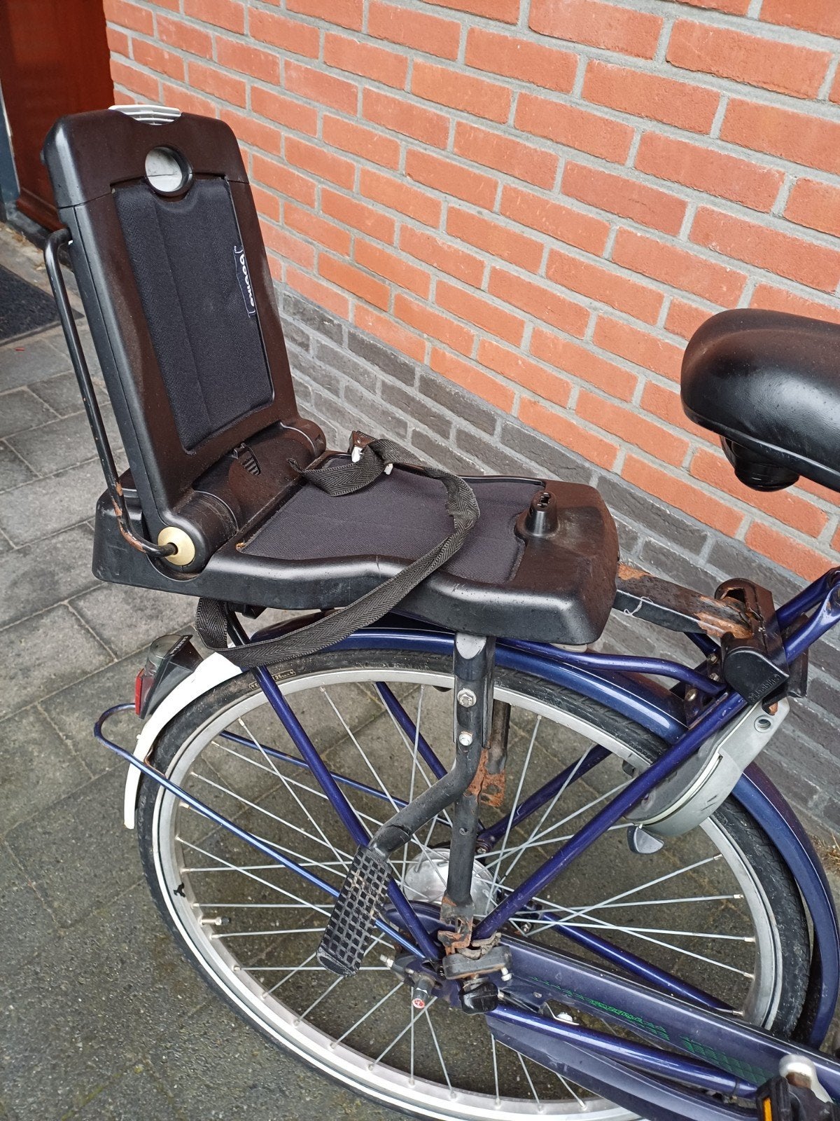 Bobike achterzitje - kan nog prima een ronde mee!, Fietsen en Brommers, Ophalen, Achterzitje, 9 t/m 18 kg, Bobike